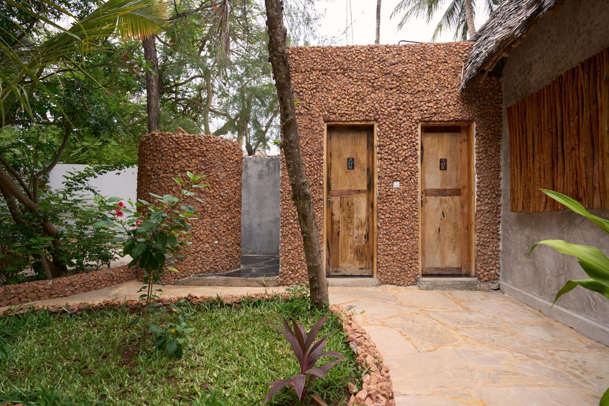 African Bungalows Nungwi Bagian luar foto